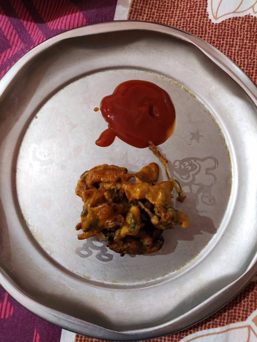 VineshKataria's tweet image. ਦੀਵਾਲੀ ਦੇ ਪਕੌੜੇ #Pakode #HappyDeepavali