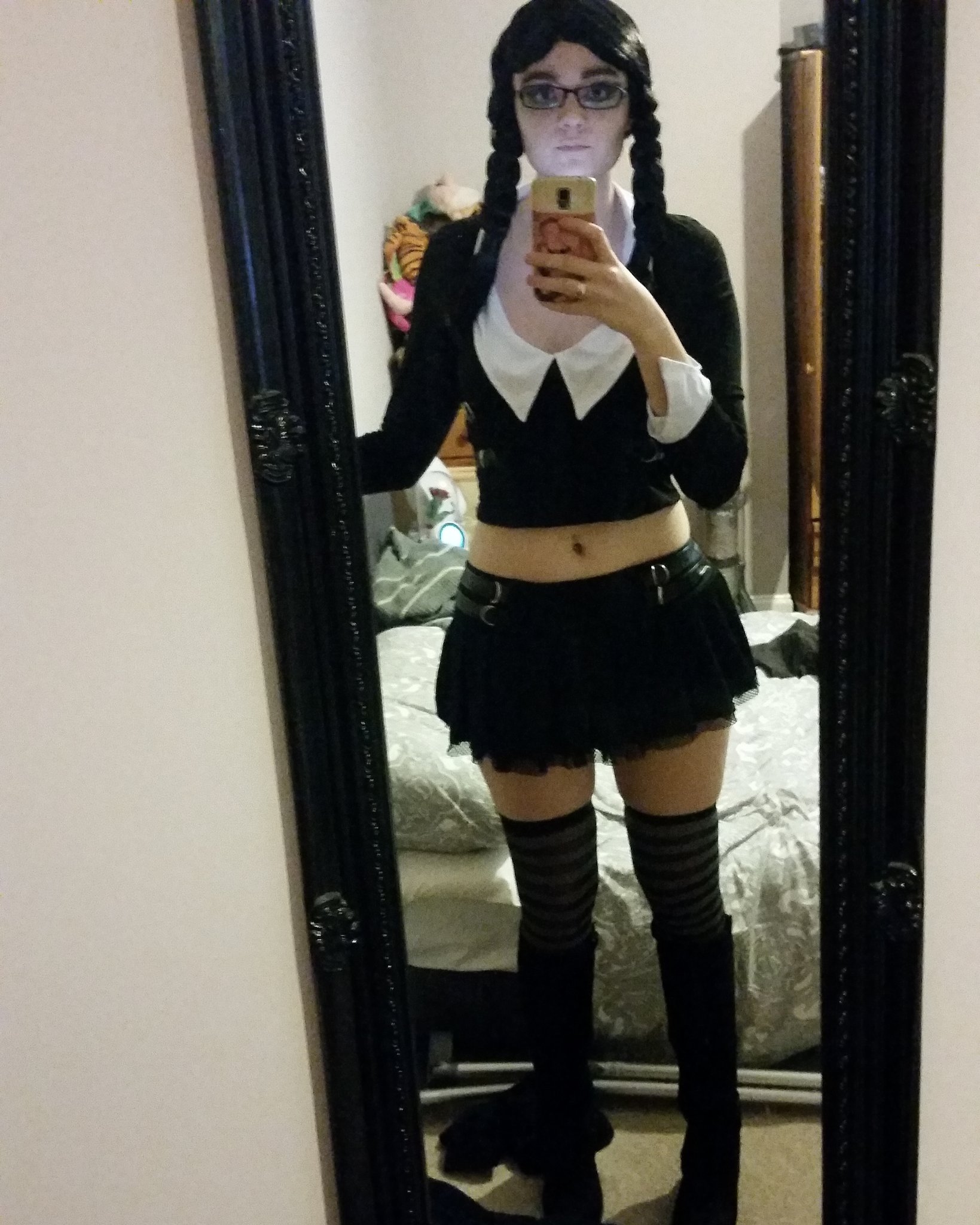 Sexy wednesday addams online