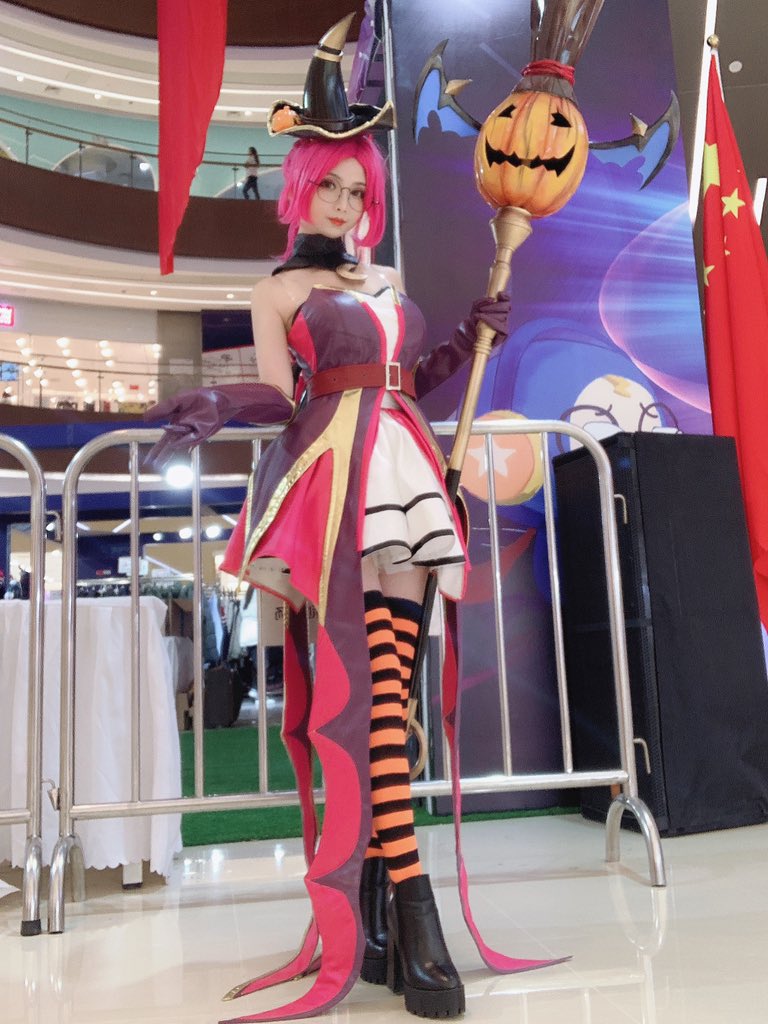 Halloween Janna. （Skt🐮🍺） https://t.co/H0LHDbBDMm