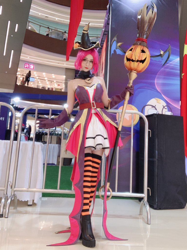 Halloween Janna. （Skt🐮🍺） https://t.co/H0LHDbBDMm