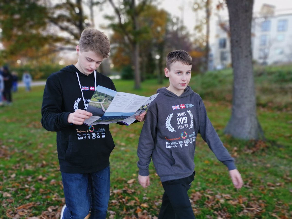 ChrisRyallTGS's tweet image. #properEnglish we&apos;ve tidied our rooms and now for a Sunday afternoon walk! #happiness @tgschool