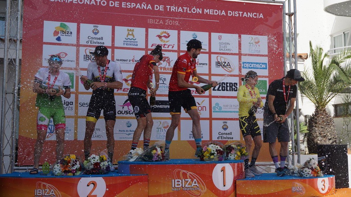 FETRI (@triatlonsp) on Twitter photo El Campeonato de #España #Triatlón MD y LD #FETRIbiza cerró la temporada 2019 #SomosTriatlon
➡️➡️ bit.ly/2MOygy3
<a href="/Consell_Eivissa/">Consell d'Eivissa</a> <a href="/ajeivissa/">Ajuntament d'Eivissa</a> <a href="/goib/">Govern de les Illes Balears</a> <a href="/Ibiza_Travel/">Ibiza.travel</a> <a href="/FETRIB_Oficial/">FETRIB Oficial</a> <a href="/deportegob/">CSD</a> @LaLigaSports <a href="/iberdrola/">Iberdrola</a> <a href="/TMGrupoInmo/">TM Grupo Inmobiliario</a> <a href="/reinventamosTri/">Austral Triatlón</a> <a href="/sesderma/">Sesderma</a> <a href="/primfisio/">PRIM Physio</a> El Campeonato de #España #Triatlón MD y LD #FETRIbiza cerró la temporada 2019 #SomosTriatlon
➡️➡️ bit.ly/2MOygy3
<a href="/Consell_Eivissa/">Consell d'Eivissa</a> <a href="/ajeivissa/">Ajuntament d'Eivissa</a> <a href="/goib/">Govern de les Illes Balears</a> <a href="/Ibiza_Travel/">Ibiza.travel</a> <a href="/FETRIB_Oficial/">FETRIB Oficial</a> <a href="/deportegob/">CSD</a> @LaLigaSports <a href="/iberdrola/">Iberdrola</a> <a href="/TMGrupoInmo/">TM Grupo Inmobiliario</a> <a href="/reinventamosTri/">Austral Triatlón</a> <a href="/sesderma/">Sesderma</a> <a href="/primfisio/">PRIM Physio</a>