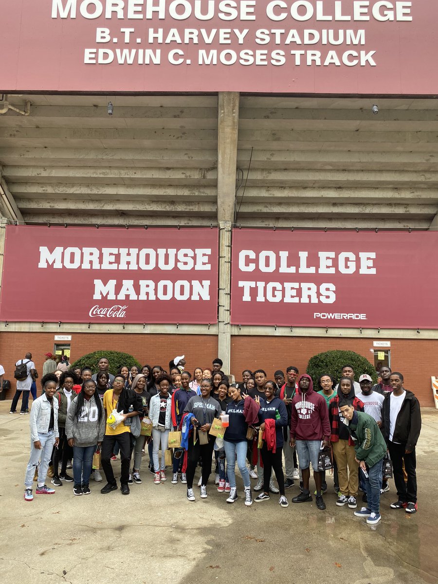 ABurgessEdu's tweet photo. Part 2: Day 3 of our #HBCU College Tour. Our graduating high school scholars experienced a @Morehouse @SpelmanCollege homecoming  football game/tailgating, and engaged in conversations with students, alumni, and admissions. #HBCUTour #BCPSEquity  @dwatkins1 https://t.co/PYpeoxcYya