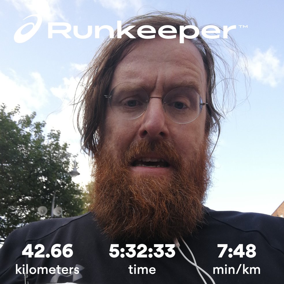mistereatgalway's tweet photo. I hit the wall bad at 35km but finished all the same @dublinmarathon https://t.co/Etrt88ek8R https://t.co/p1Yc2Vy8Aw