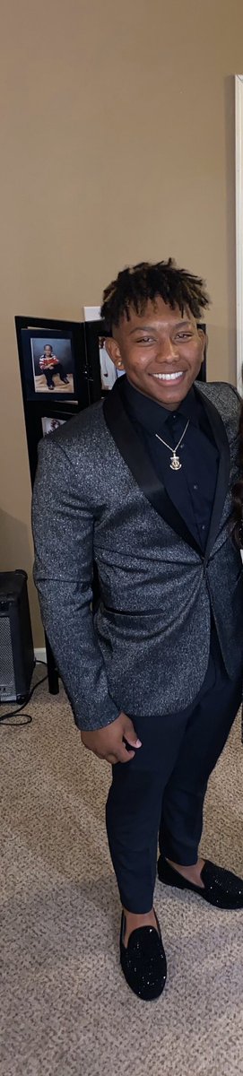 justfreemac's tweet image. #hoco2k19