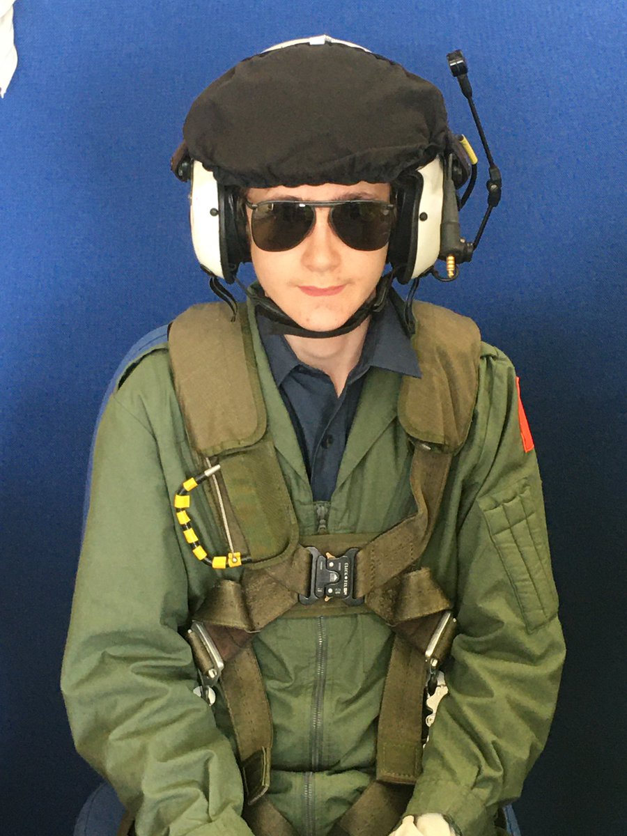 1391Sqn's tweet photo. @1391Sqn cadets went Grob Tutor flying @2_aef_ at Boscombe Down.  2 flew for the first time whilst others did aerobatics. https://t.co/WBjh46H0DQ