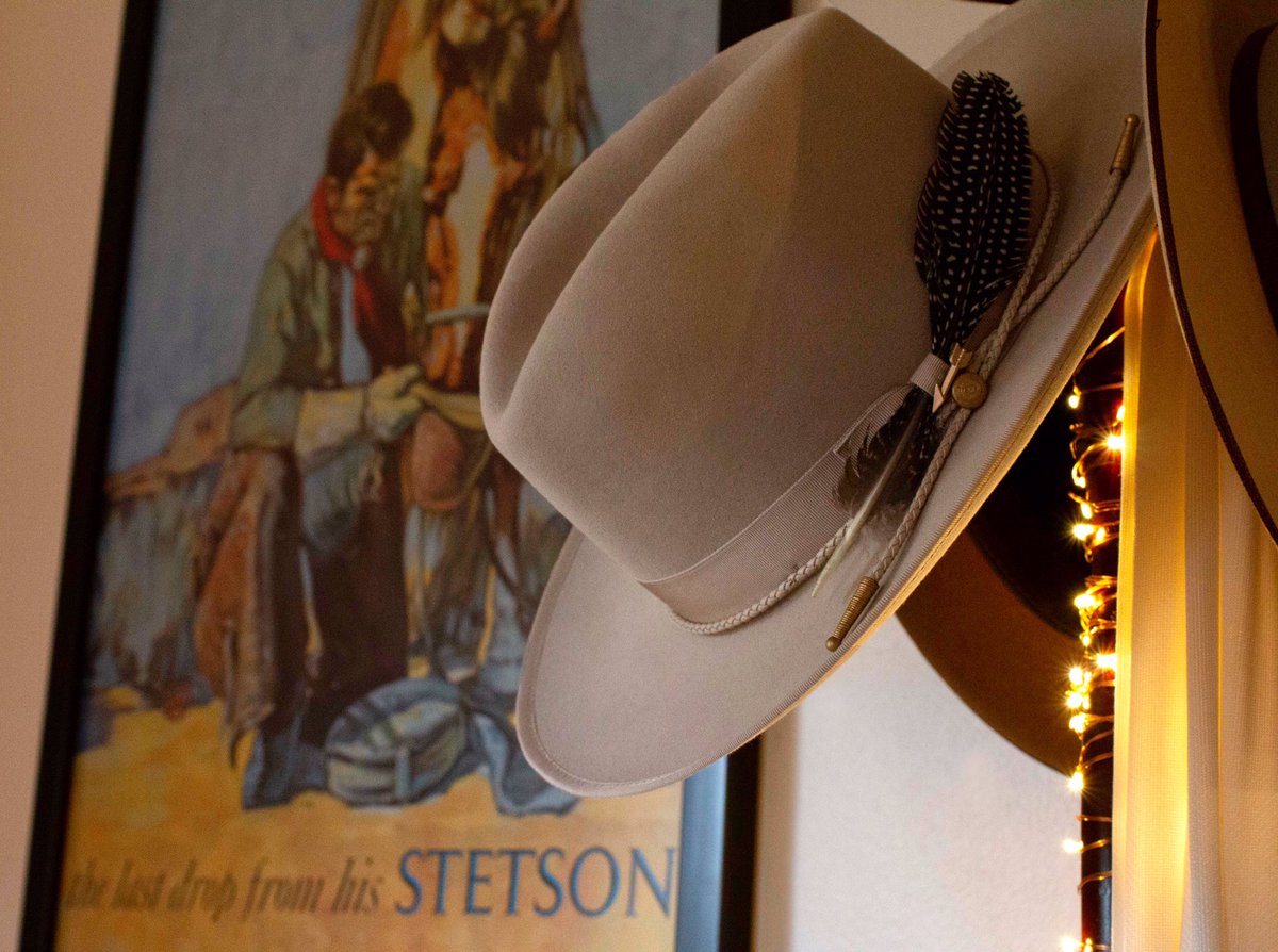 JJ Hat Center on Twitter: \