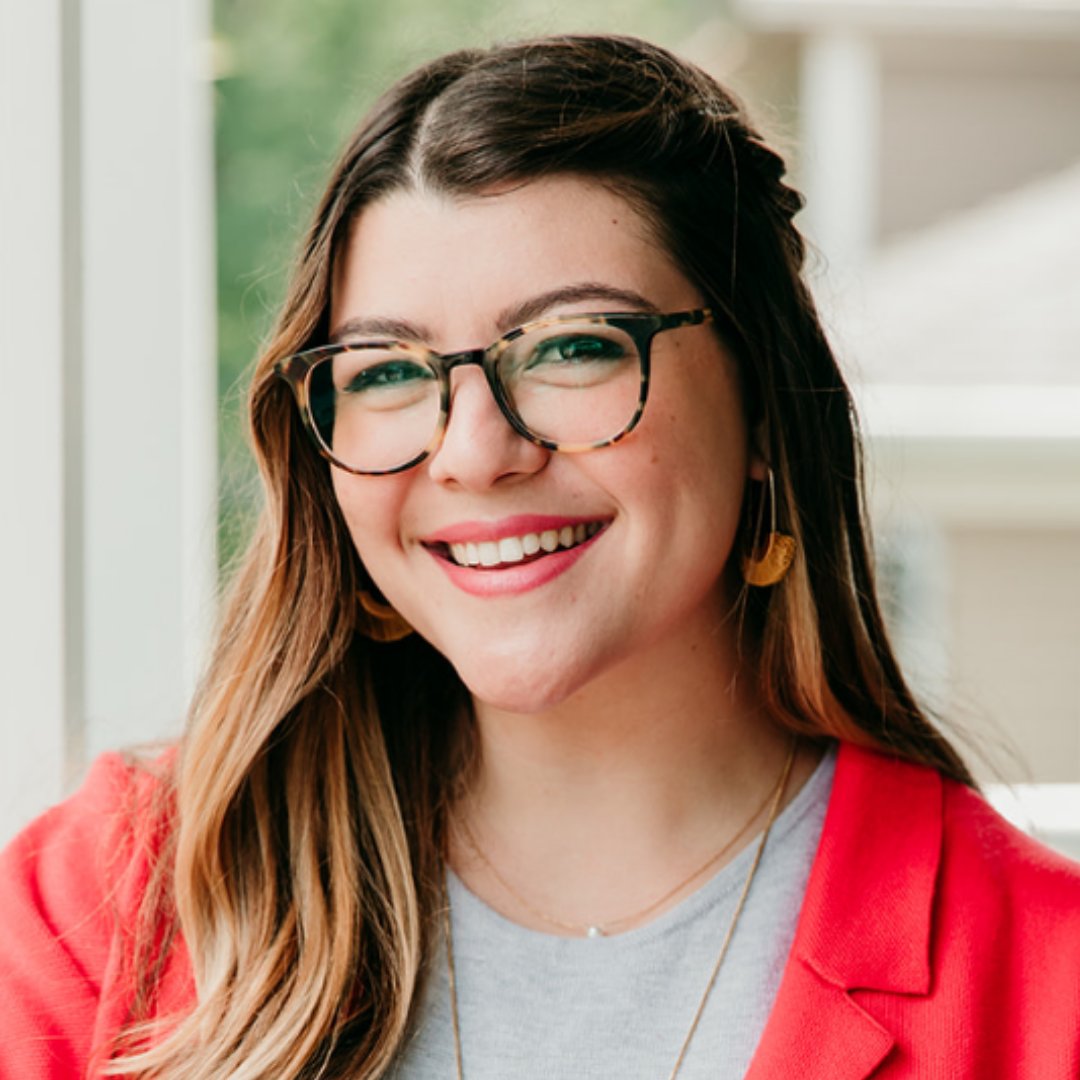 SimmonsCEC's tweet photo. Meet our first panelist: Emma! 
She is a registered dietitian who currently practices as a clinical pediatric dietitian at Children's Medical Center of UMass Worcester. She is part of a private practice in Newton Center - https://t.co/K6CQXJopma Nutrition Counseling. https://t.co/SkcAQABmnX
