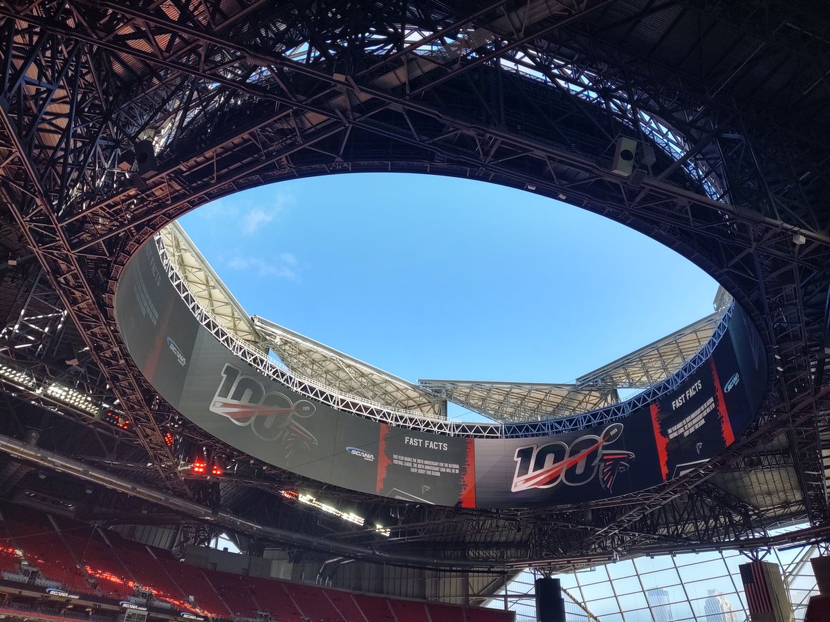 TimberlineLLC's tweet photo. Hey Denver! In case you need some blue sky today! #RiseUp #DenATLconnection @FaintingGoatPub https://t.co/Un6zXUzAdA