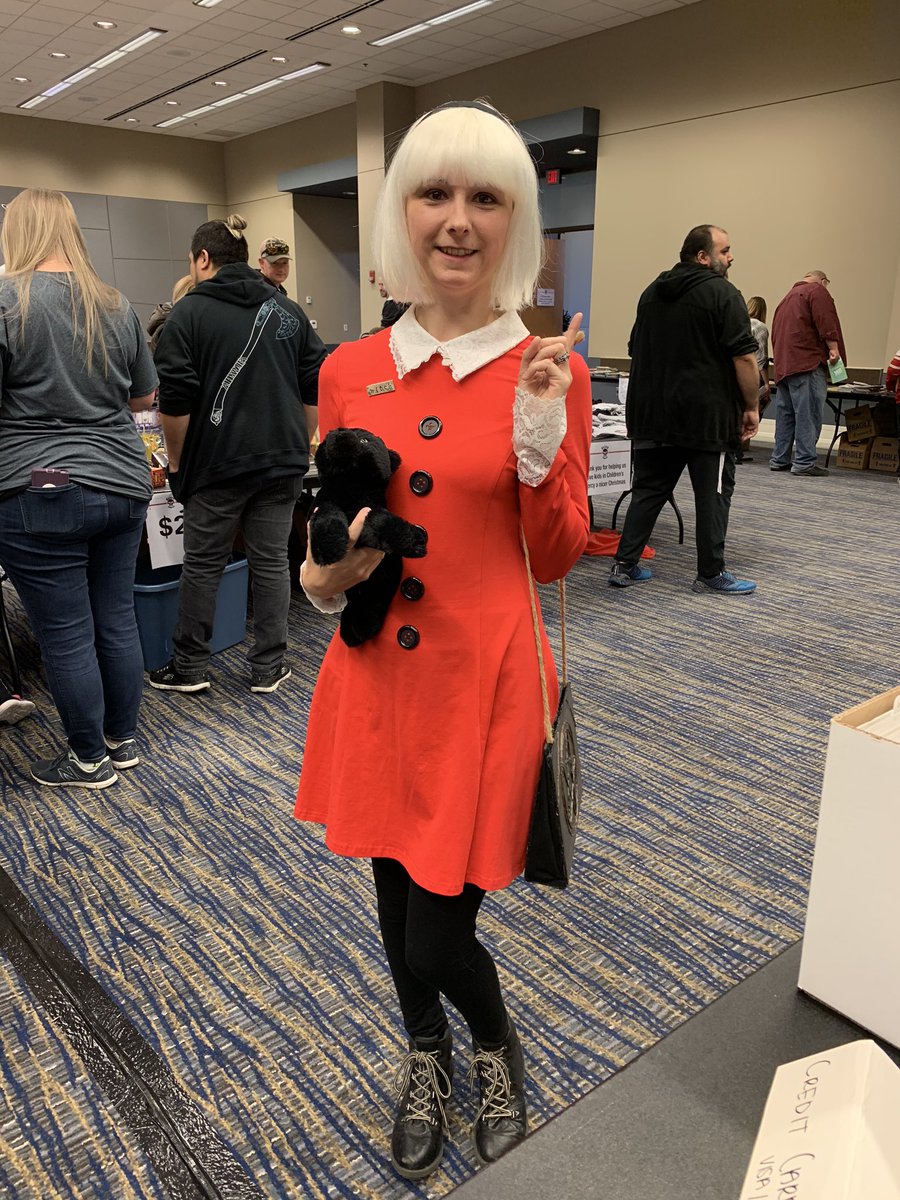 elite_comics's tweet image. Costumes at #halloweencomicfest #cosplay