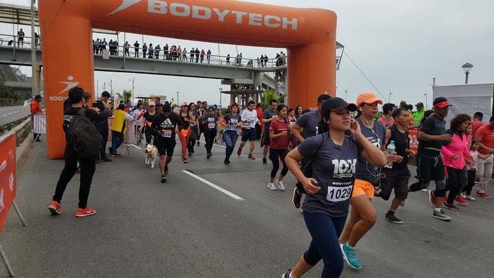 bodytechpe's tweet photo. ¡Carrera Bodytech! ☺️💪
#ExperimentaElTriunfo
#RunnersBodytech
#TransformaTuVida
#CorreEnElMalecon https://t.co/QB5odvQx6D