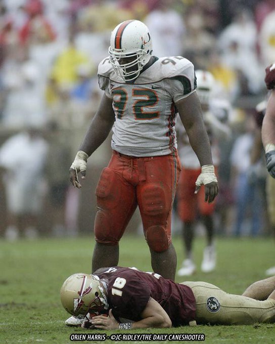 Watch 𝙁𝙡𝙤𝙧𝙞𝙙𝙖𝘽𝙤𝙮 🌴🏄🏾‍♂️'s leaked NSFW photo on TwXstars