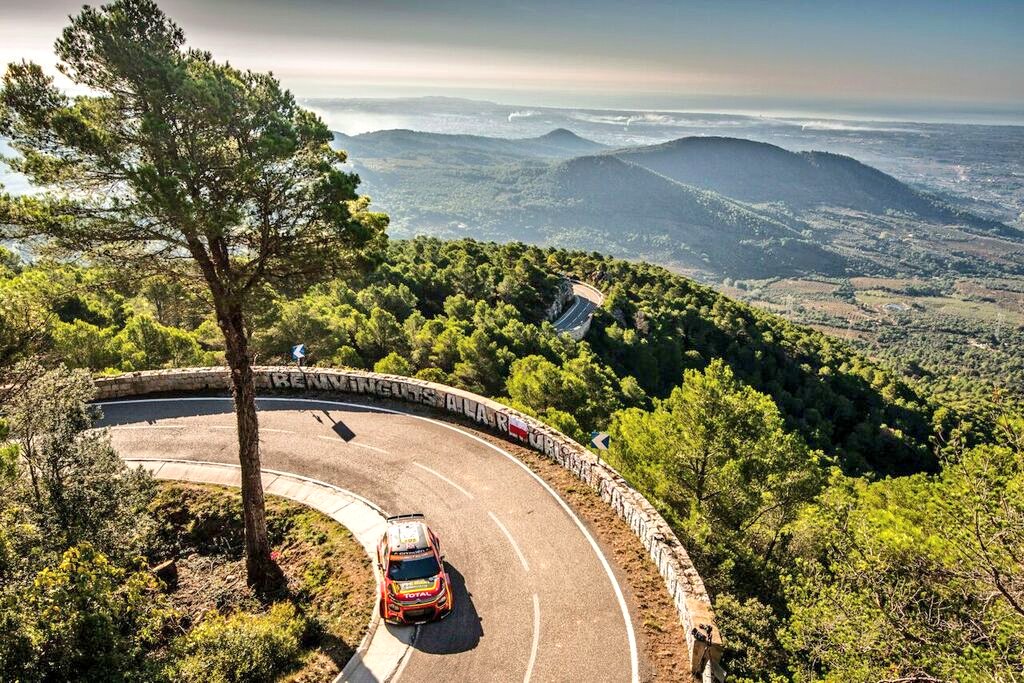 TorsteinEriksen's tweet photo. Yes, we did it! We pushed and were leading @RallyRACC from the first meter. Here we are as the overall R5 winner🍾🏆 To end the season at the top of the Podium with the taste of champagne is great. What a pace, @MadsOstberg!

📷 @AtWorldMA @CitroenRacing @OfficialWRC #Codriver https://t.co/bpEo4zHXIb