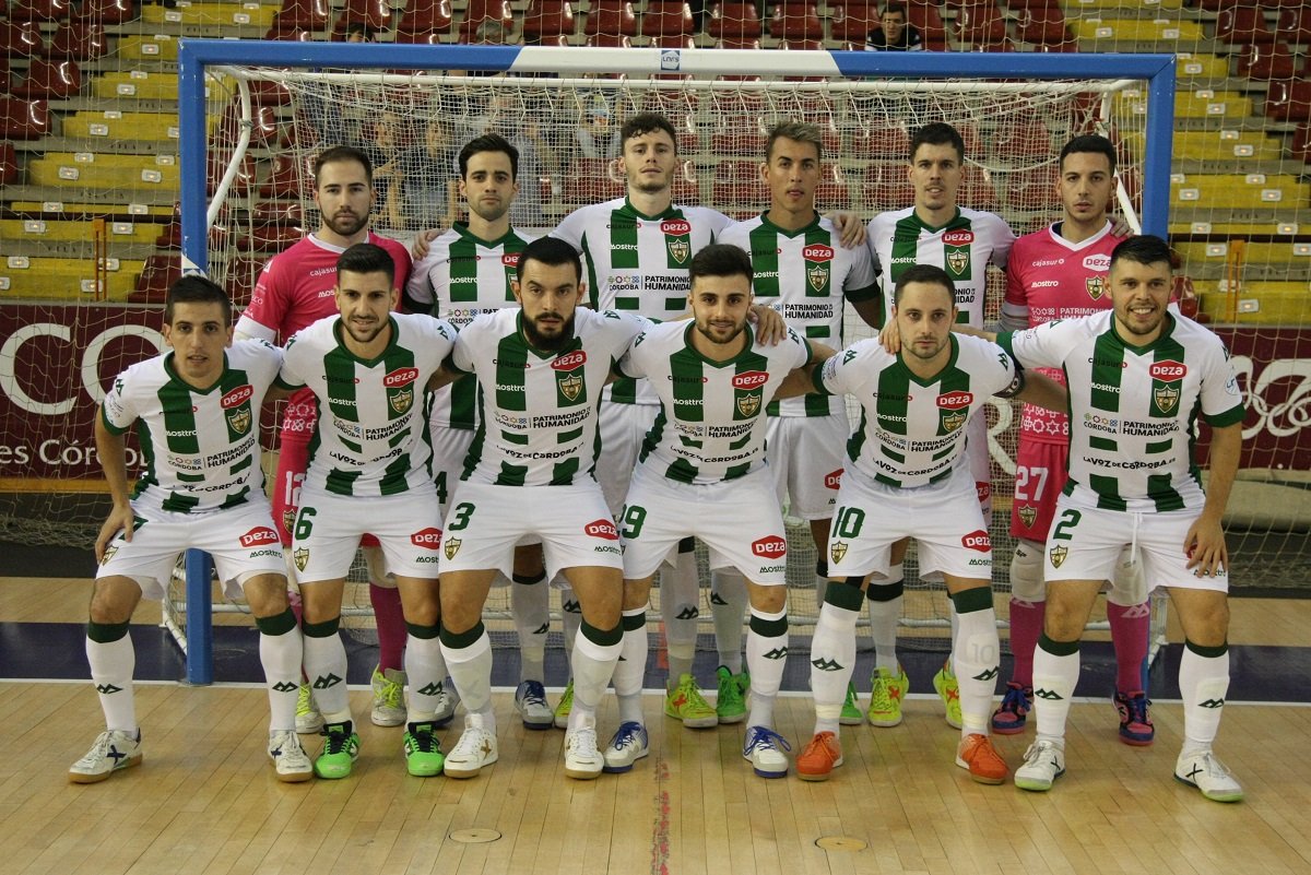 CordobaFutsal's tweet photo. ¡FINAL, FINAL, FINAL, FINAL!
¡¡¡¡VOLTEAMOS UN 0-2 PARA CONCLUIR GANANDO 3-2 EN VISTA ALEGRE!!!! ¡¡OTRA DEMOSTRACIÓN DE CASTA DE ESTE EQUIPAZO!!
#CordobaPatrimonioOParrulo 3-2 #LNFS https://t.co/5sZLFqWbfp