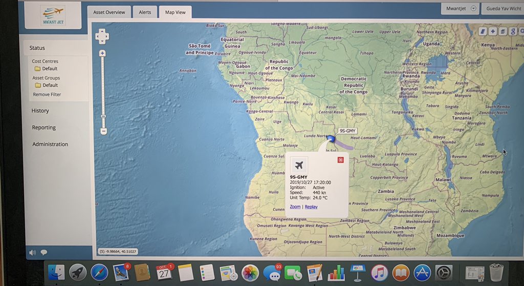 gueda18's tweet photo. Image satellite de l’avion Mwant Jet en temps réel, ils entrent sur le territoire angolais venant de lubum pour Kin. On sait toujours où ils sont, la vitesse, l’altitude et la route, et si tous les moteurs sont allumés. Merci Technologie. Mwant Jet sécurité absolue. Bon dimanche! https://t.co/l7uJ5j87YE