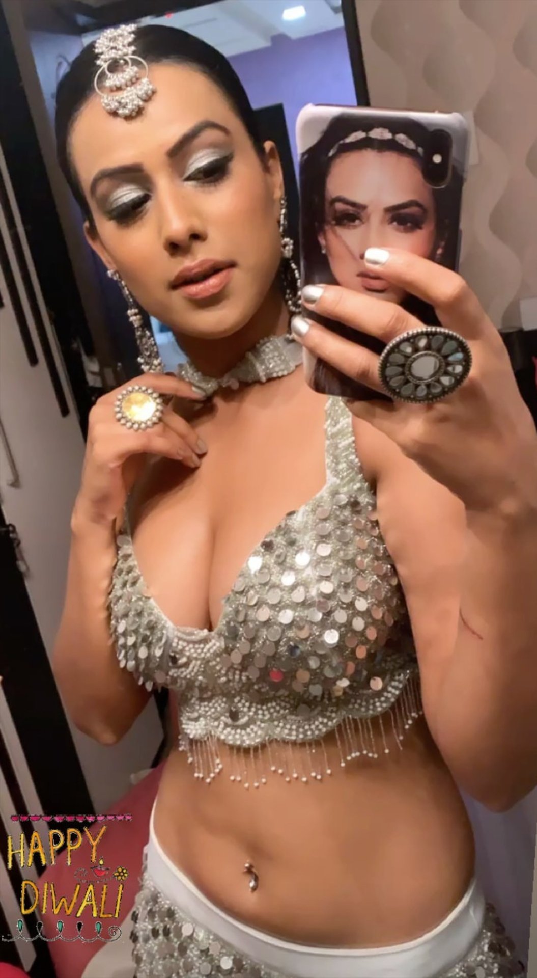 Actress Hunt on X: Nia Sharma.. Look at those giggling boob's and that  Novel.. Wanna tease that Novel hole and squeeze those boob's. Insert my  cock into that Mouth and wanna give