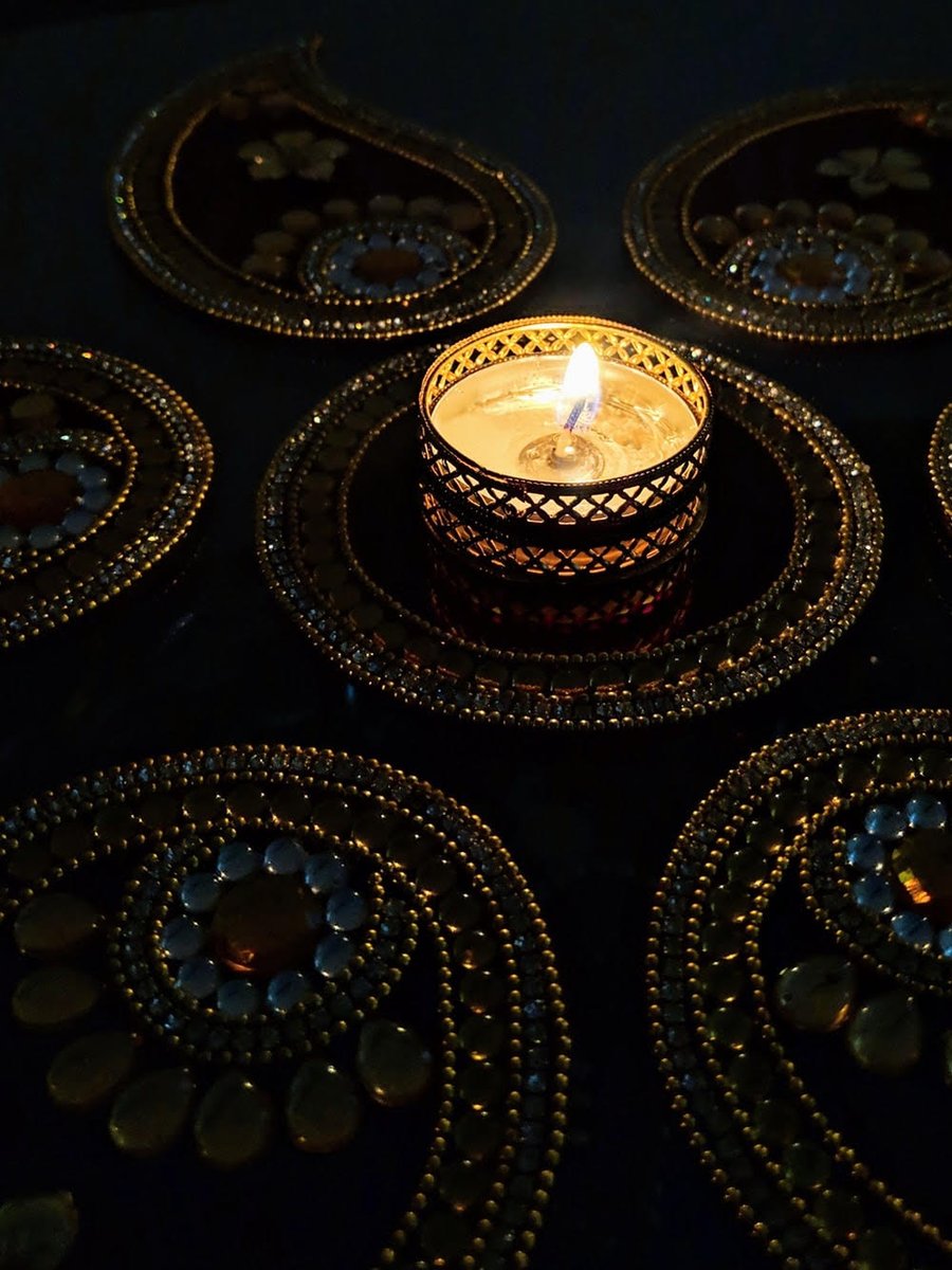 1milk2sugarsPR's tweet photo. Today we celebrate the victory of light over darkness. Happy Diwali to all our East Indian friends across the world 🕯#diwali #diwalilights #HappyDiwali2019 https://t.co/iW6oV8NCKb