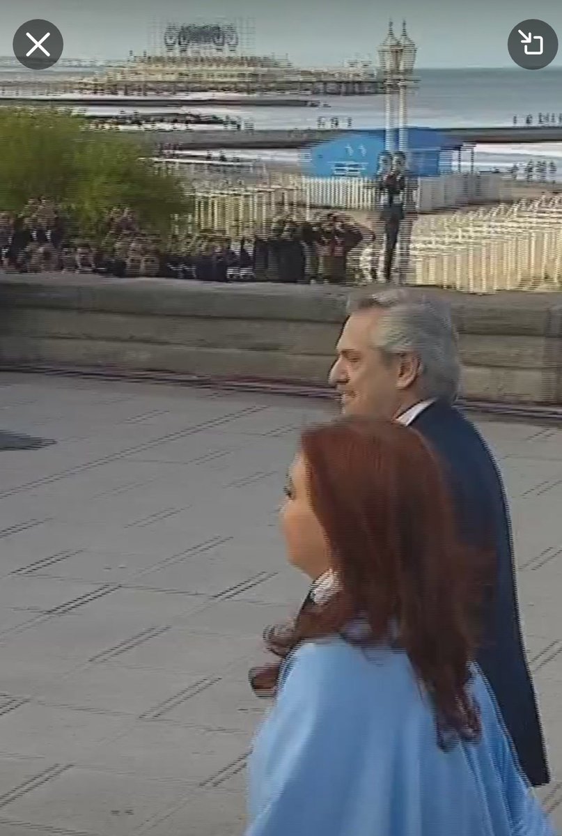 #Pronostico hasta 16 puntos puede sacar la dupla #Fernández al la con .<a href="/mauriciomacri/">Mauricio Macri</a> . #EleccionesArgentina