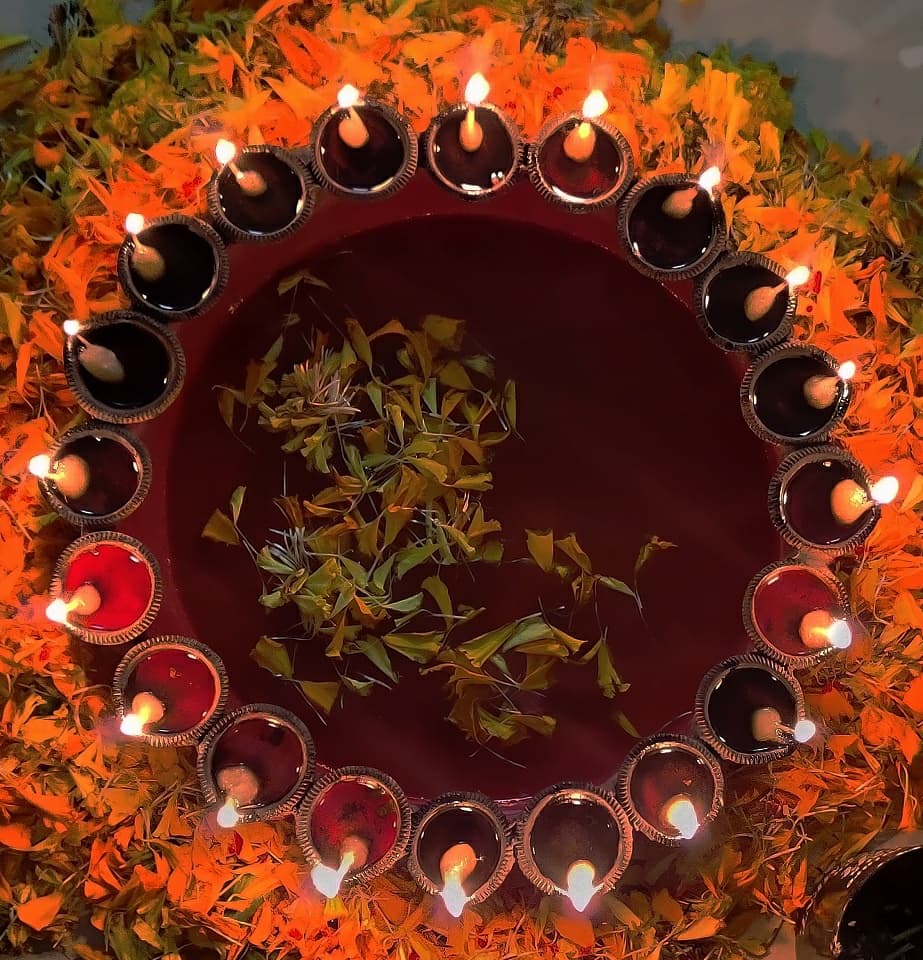 theSushmitaB's tweet image. Happy Diwali to all the #twitteraddict