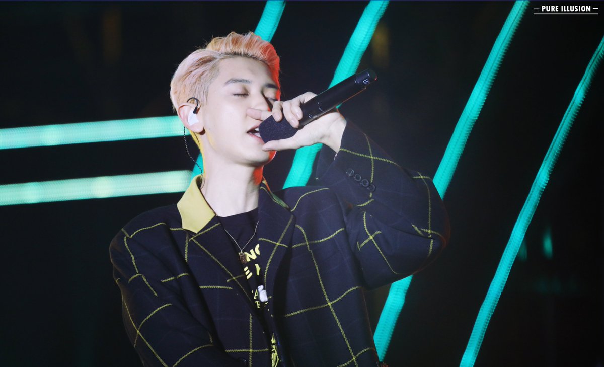 pureillusion61's tweet photo. 191027 Fever Festival 찬열
🎤🎤🎤☺️
#CHANYEOL #찬열 #EXO #엑소
@weareoneEXO https://t.co/NTcloWTsTu