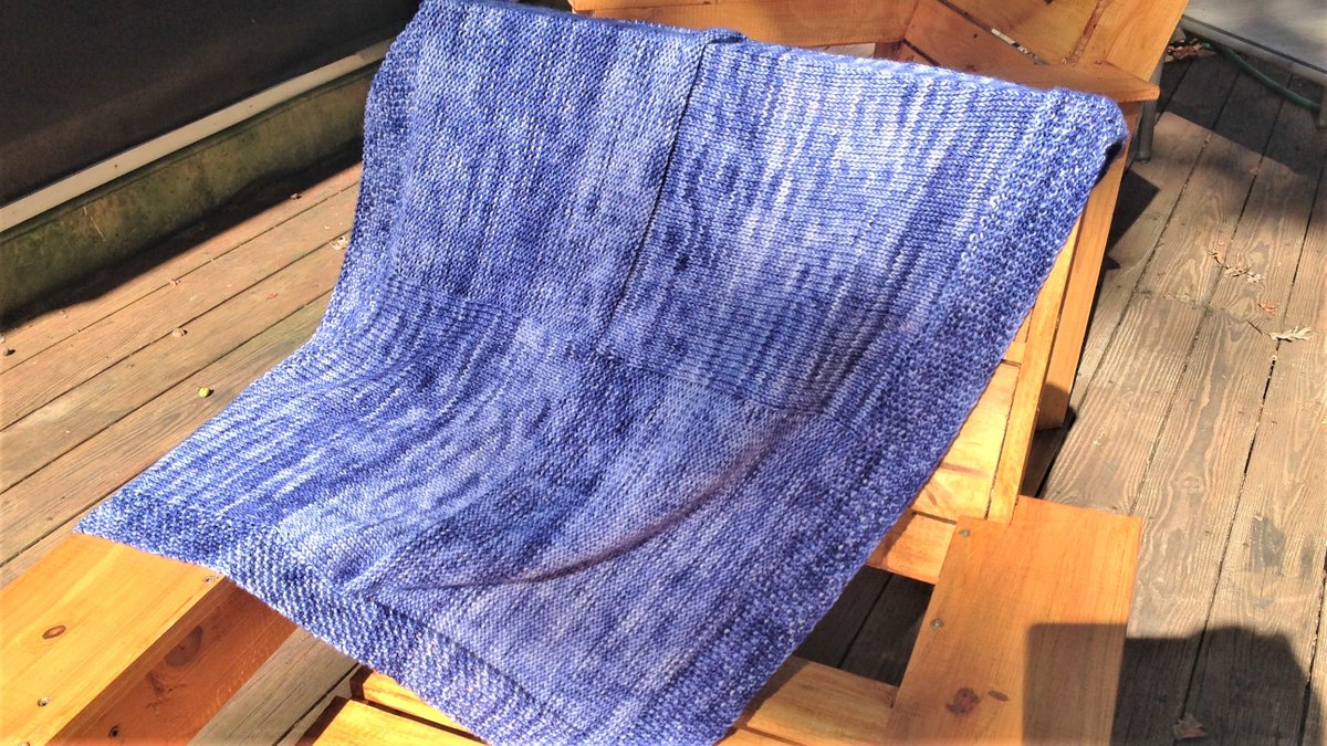 Gorgeous blue baby blanket is knit in superwash merino wool: etsy.com/listing/650085… #handmade #handknit #knitting #etsy #etsyshop #smallbusiness #shopsmall