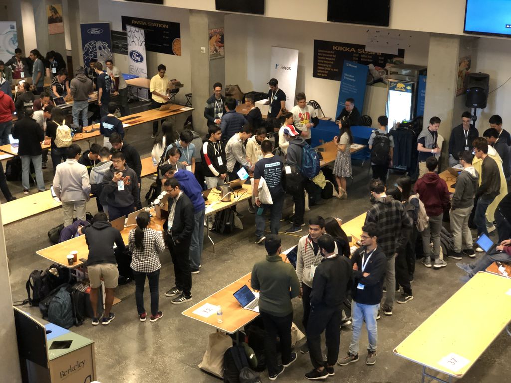 MLHacks's tweet image. Check out all these amazing hackers at @calhacks demoing their awesome projects! #calhacks