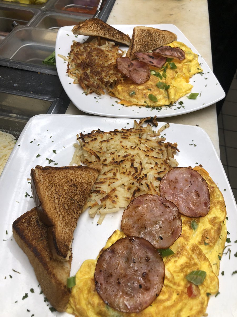 Allyns_Cafe's tweet photo. Weekend brunch from 11 am till 2 https://t.co/Nl1LFJJbOA