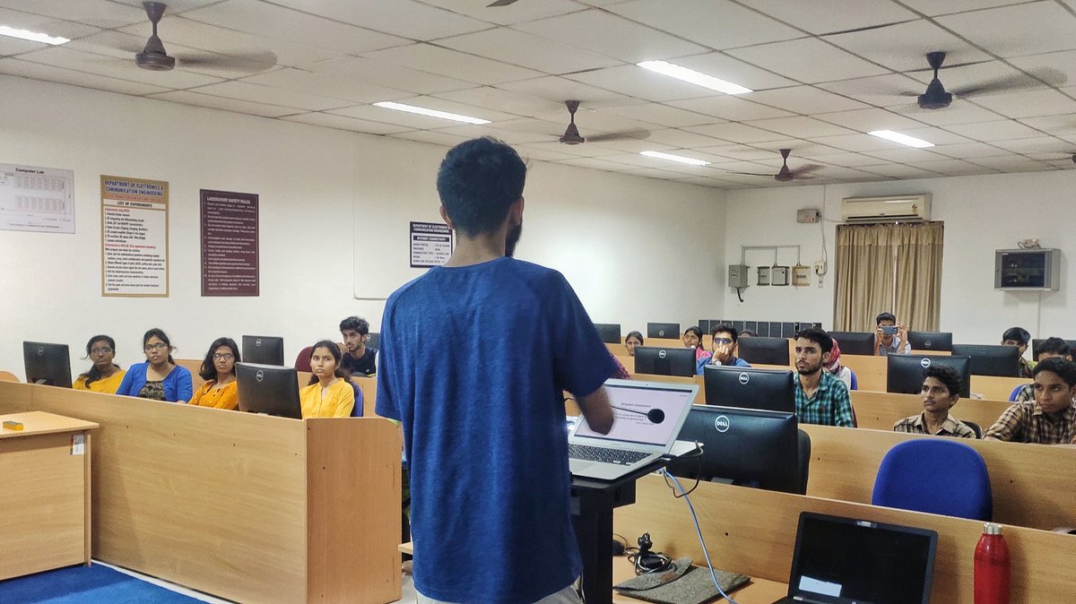 geekykant's tweet image. Voila! Conducted my first #ExploreML workshop session in my college. 🥳✌️ Great interactive students &amp;amp; a super fun experience for me too.
.
Thanks @Nikkitagandhi and my team for being supportive. 💛 @GoogleDevsIN