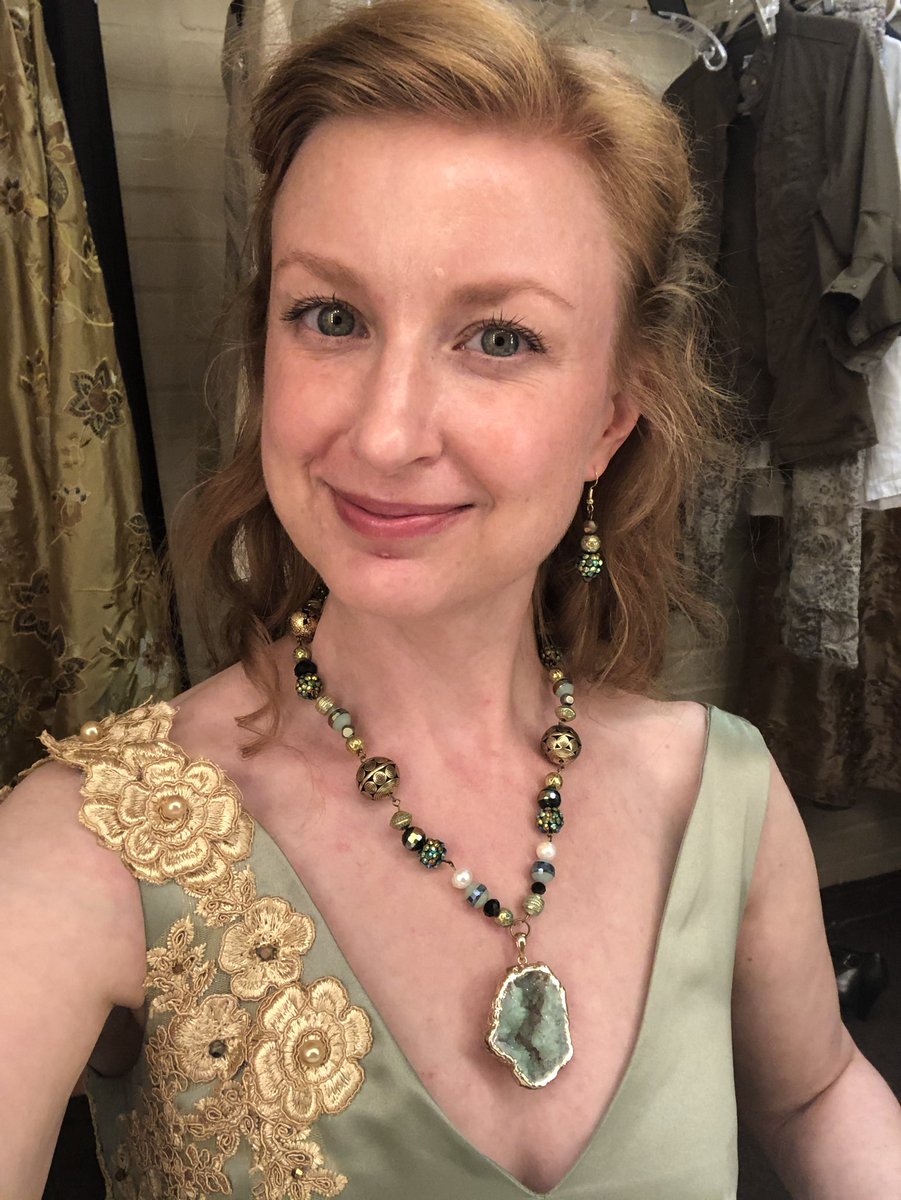 aleciabatson's tweet photo. …sneak peek! Tudor England but make it #fashion. Impeccable costume design for @OdysseyOpera by #BrookeStanton. Maria, Regina d’Inghilterra opens this Friday, Nov. 1! Tickets at https://t.co/ff761qxCkk. #OOTudors #OOMariaRegina #singer #soprano #actor #actorslife #modern https://t.co/NeRxPlRAM2