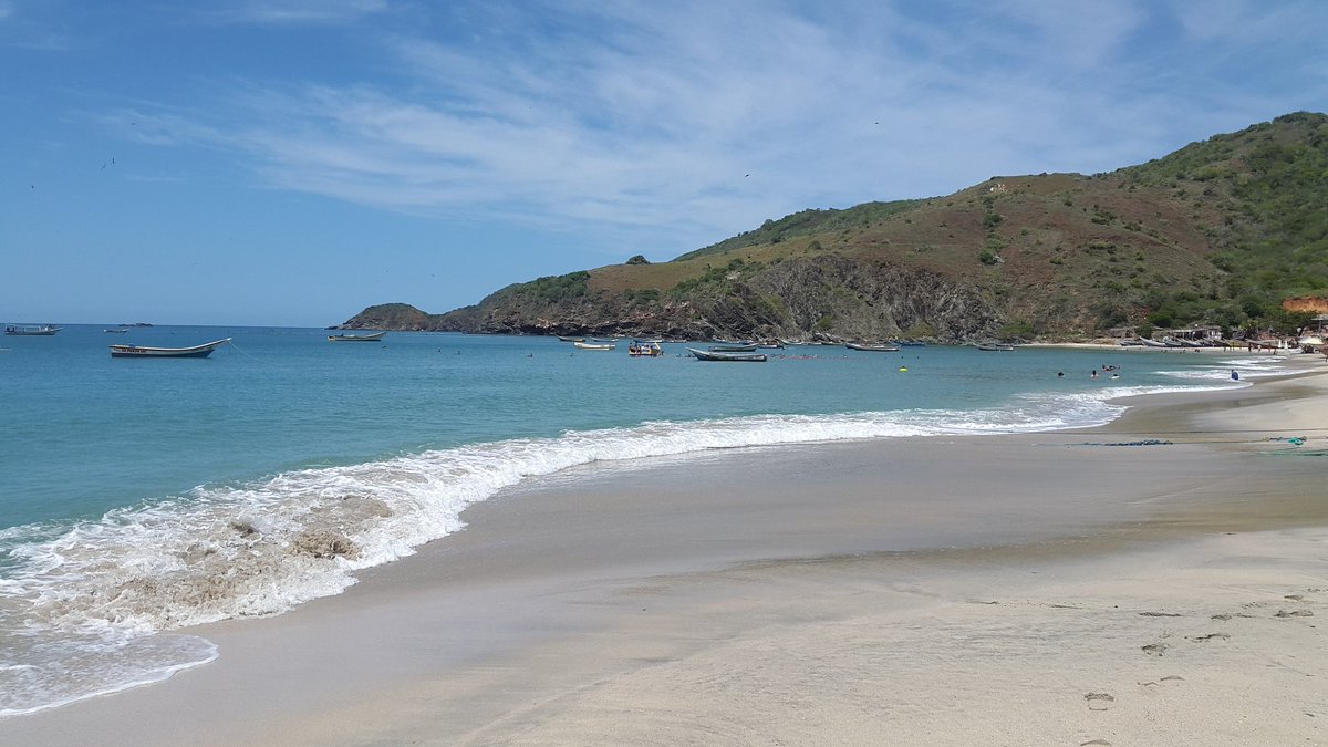 irenesuares1Sol's tweet photo. En la Isla de Margarita, Municipio Gómez, no dejen de visitar Playa Manzanillo, se encuentra en una bahía, sus aguas son frías y profundas, no dejen de conversar con los pescadores de la zona, le va a encantar @ClimaMgta https://t.co/6g87pOlhCh