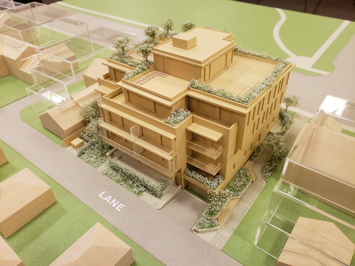 City_Duo's tweet image. Located a block from the Langara – 49th #CanadaLine station, this small project only drew 6 people to its 2.5 hour open house. Are these events a good use of #Vancouver's public resources? or are they even needed, as the same info can be found here
rezoning.vancouver.ca/applications/5… #VanRe