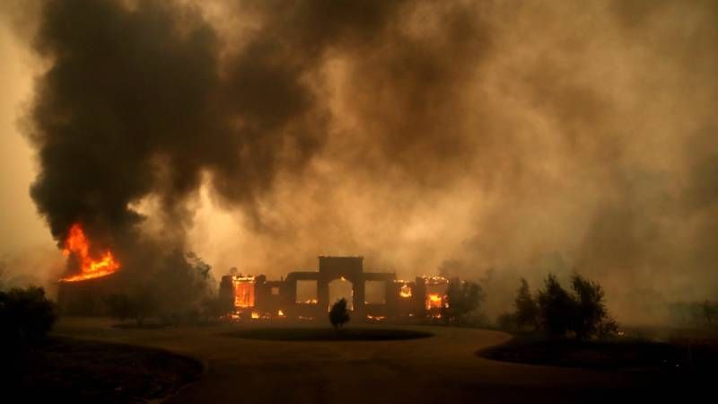 rachaelmyrow's tweet photo. 7/7 I'm hosting @KQEDForum Monday and 9-10 am we talk #AllThingsFire #KincadeFire #Sonoma #SantaRosa #Oakley #powershutoff #Evacuations Sooooo #tunein #callin #getconnected to the latest from @KQEDNews | https://t.co/Tbswkn6kcD https://t.co/5i7DmPYXoS