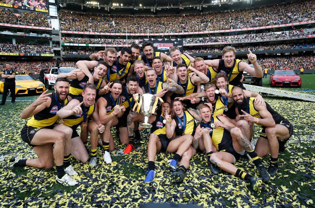 Richmond_FC's tweet image. One month ago... 🏆✨