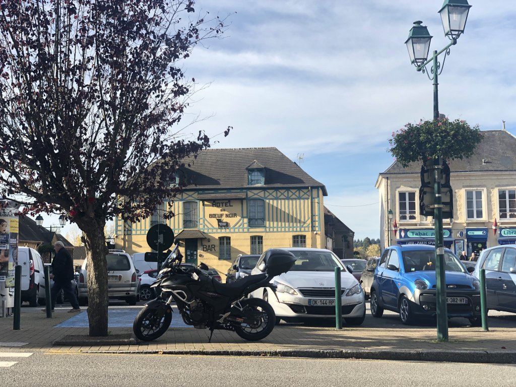 Week-End ezhikorn.wordpress.com/2019/10/27/wee…