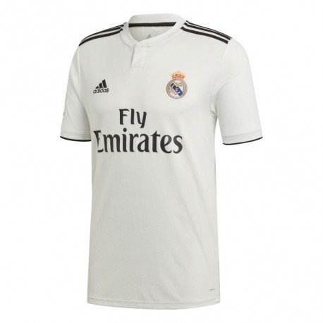 FSFutbolShop's tweet photo. Ramos y el color blanco son uno ⚪. Tanto si juegas para ser capitán de la selección española o para pasar un buen rato 🤭.  Pero la camiseta es genial y su precio también, así que…😀😍

📌https://t.co/WPZumCuT7d

#descuento #descuentos #ofertas #liquidacion #futbolshop #burgos https://t.co/d6wXKm5lLJ