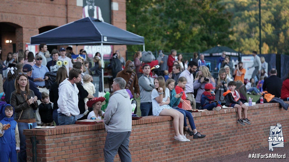 Can't wait to see everyone's costume at our Halloween Game tomorrow night❗ 

🎃🐶⚾🎃 

#AllForSAMford🐶🐾