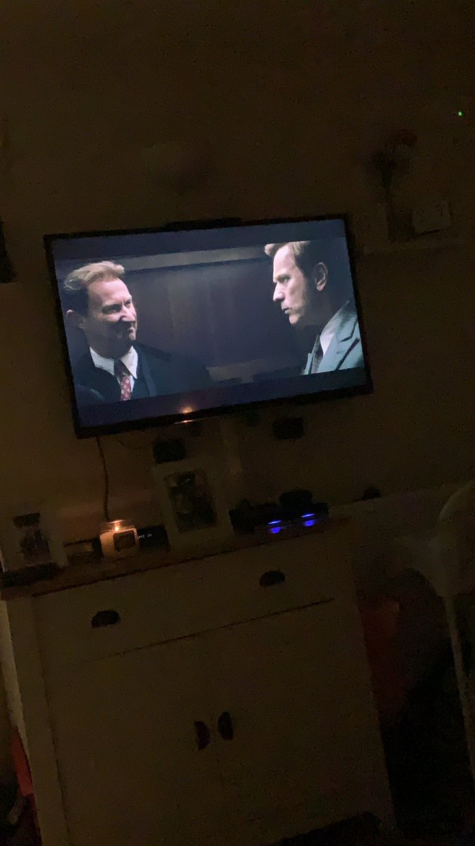 Perfect end to a lovely Sunday with my loves. ♥️@snlhomerepairs