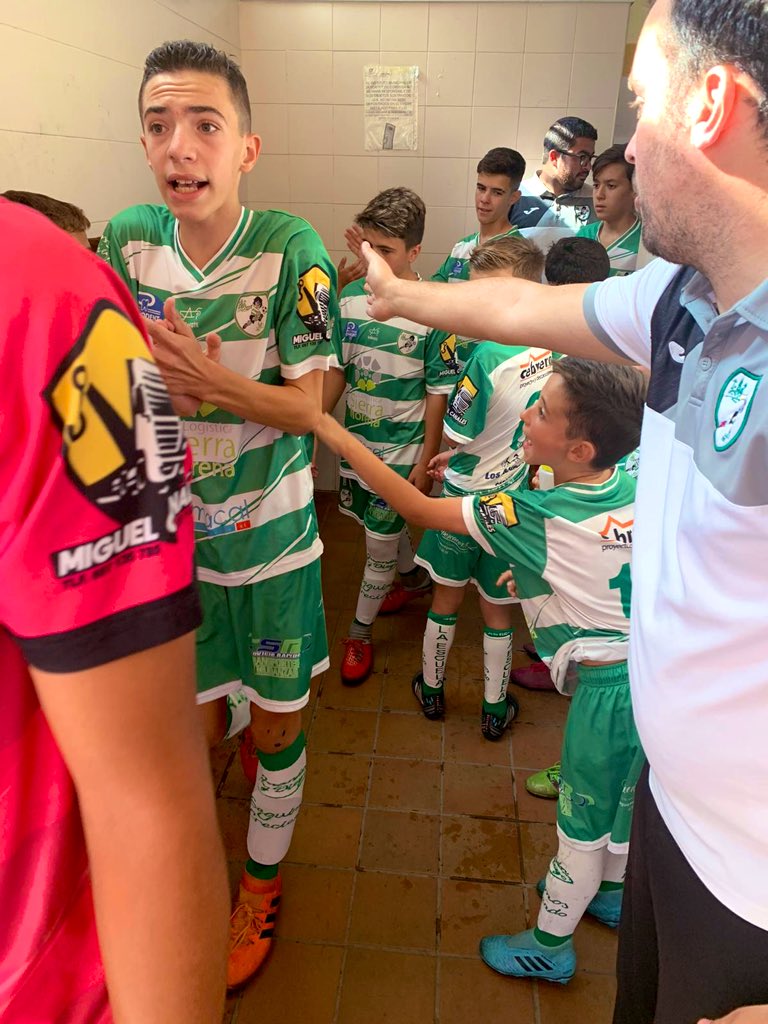 📢 ¡FINAL!
🏆 Categoría: 1ª Andaluza 
⚽️ Infantil A 2-2 <a href="/peloterossur/">Peloteros Sierra Sur</a> 
➡️ Información patrocinada por <a href="/LacanchaE/">lacancha.es</a>