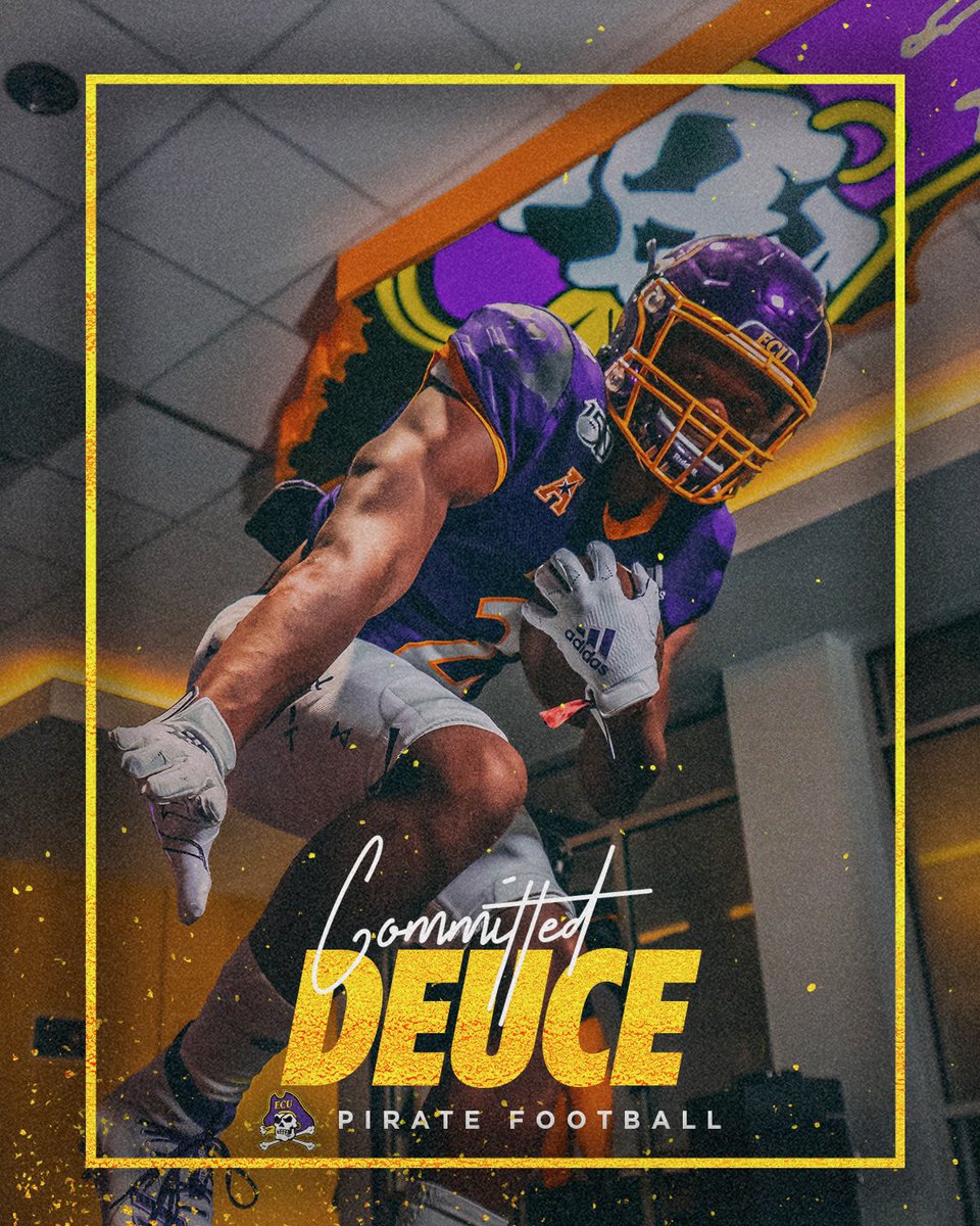 _KeatonMitchell's tweet photo. I am very blessed to say I am committed and will be attending EAST CAROLINA UNIVERSITY for the next 4 years‼️☠️💜@ELCAFootball @KPMitchell51 @BigMitch42 @ECUPiratesFB @CoachLynchLDI @ECUCoachHouston @ChadSimmons_  GO PIRATES‼️ https://t.co/NZtygfToZL