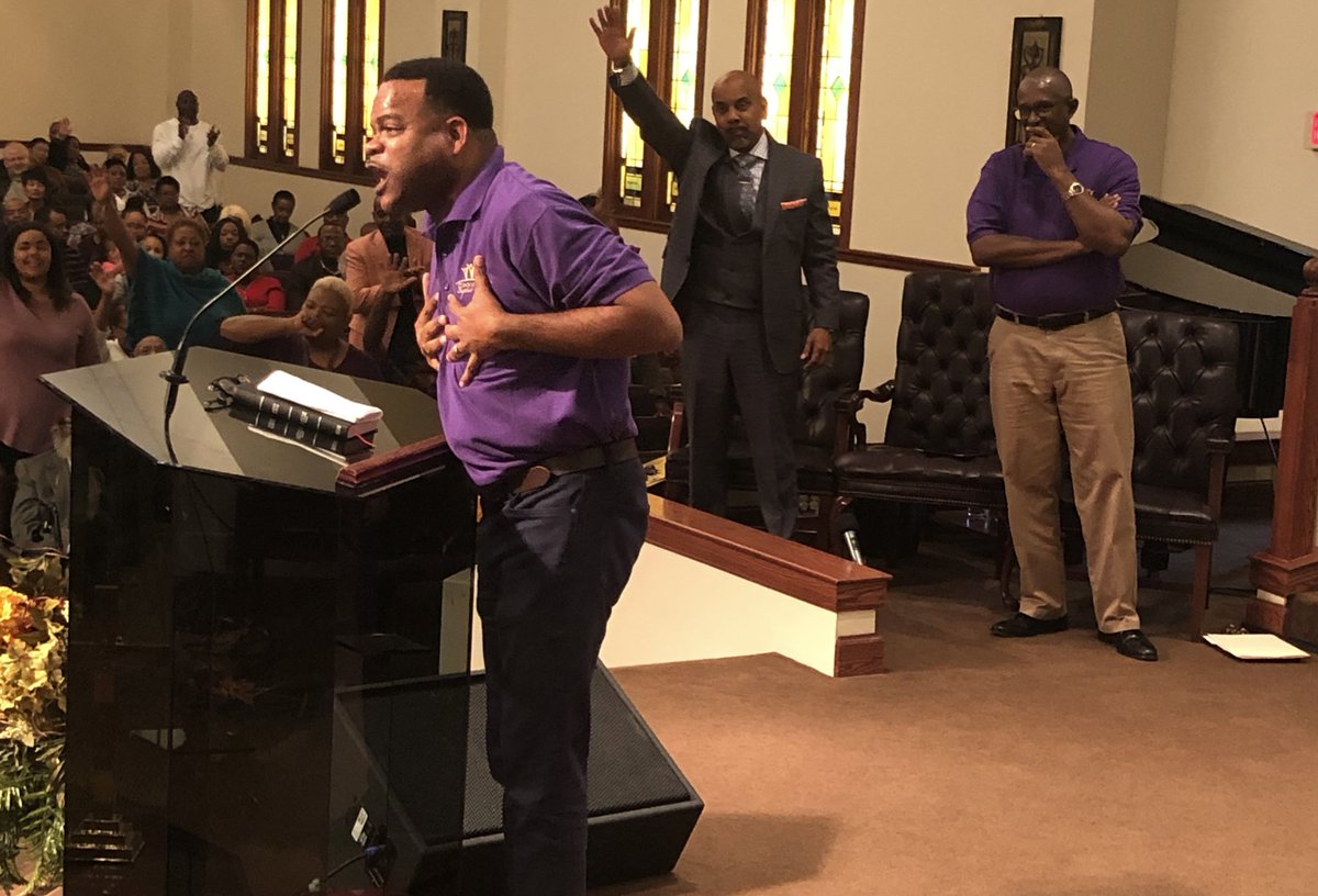 PastorRGaines's tweet image. We celebrated our men today at @ConsolidatedBap &amp;amp; I’m so grateful for the day that it was. Our Men’s Day Choir led us in intergenerational worship in excellent fashion &amp;amp; my friend, @Breonus was brilliant at both services. Bless God from Zion. #LetsMoveOn #MensDay2019