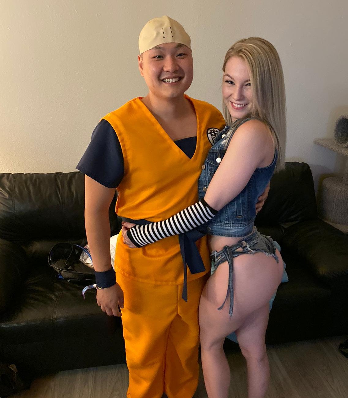 Hot Girl Fucks Nerdy Guy Hot Girl Fucks Nerdy Guy