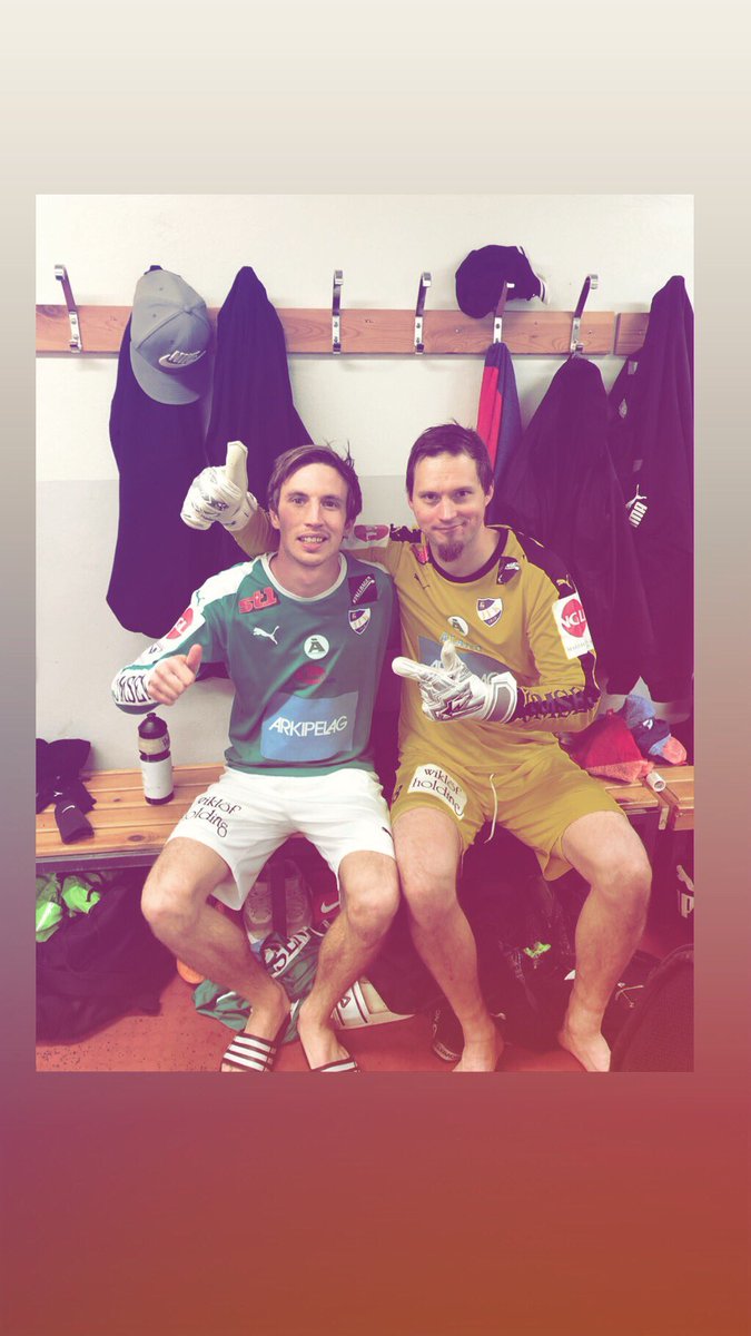 Rikusjoroos's tweet photo. Tänään oli hyvä päivä! Onnea koko Turku! @fctps Vi kör vidare, ett steg närmare Europa!! @IFKMariehamn #TKOMV #alltidgrönvit https://t.co/5qt0fcYCJA