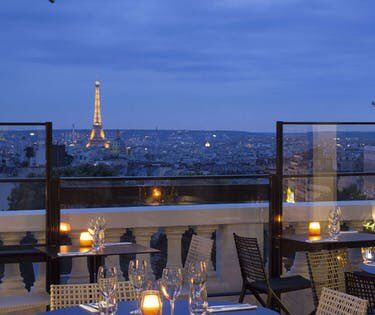 Terasse hôtel (Paris 18) le spa  + une vue magnifique