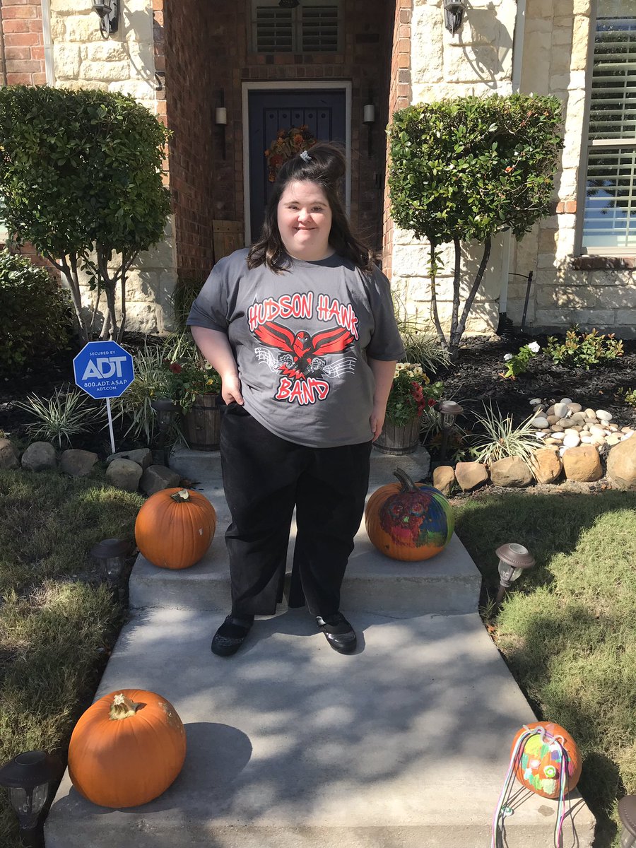 Thanks <a href="/HudsonHawkBand/">Hudson Hawk Band</a> for thinking of Amanda! Someone feels like a special <a href="/Hudson_Hawks/">Hudson Middle School</a>❤️🖤 #soarhawkssoar #myWHY #AmandaJoy