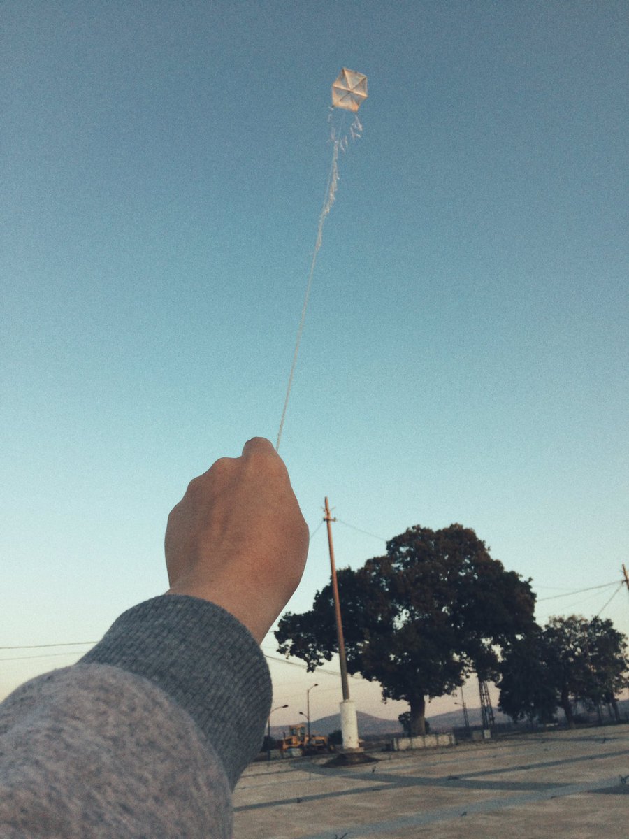 Bir #uçurtma misali uçup gitsin sıkıntılar... 💫💫