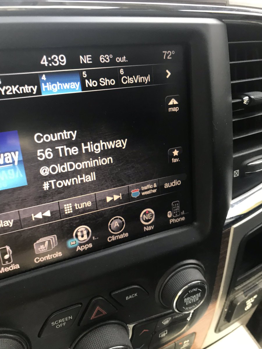 CowgalRay's tweet photo. Pre-gaming for the @NationalFFA concert this week! @OldDominion @SXMTheHighway #BlueJuniataFFA https://t.co/c8XAeTqFV0