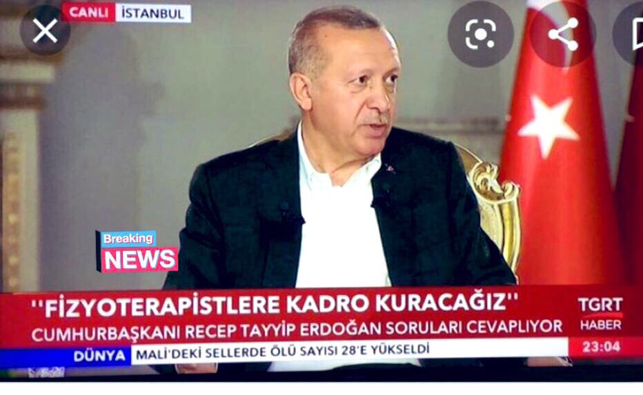 3arti1OzlukHAKK's tweet photo. @tubavuralcokal Sesine ses , umuduna ışık oldunuz fizyoterapistlerin. Teşekkür ederiz Sn vekil 🙏🏼
88+ KPSS puanıyla atama bekliyoruz.  Kazanması zor bir bölümden mezun olduk. KPSS başarımızı karşılıksız bırakmasınlar. @drfahrettinkoca @seferaycan @senelyediyildiz  @RTErdogan @BeratAlbayrak https://t.co/vnClIFjjsy