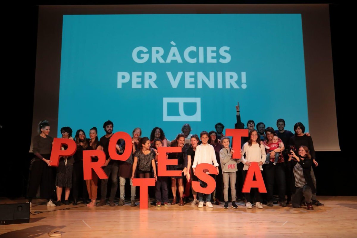 araulaura's tweet photo. Ja tenim una edició més a l'esquena. I ja en van 7! Avui hi ha hagut la final d'un dels @FProtesta més participatius de la història. L'any que ve, més!

#Protesta2019 #eufòriadegènere https://t.co/SMKsB45Mge