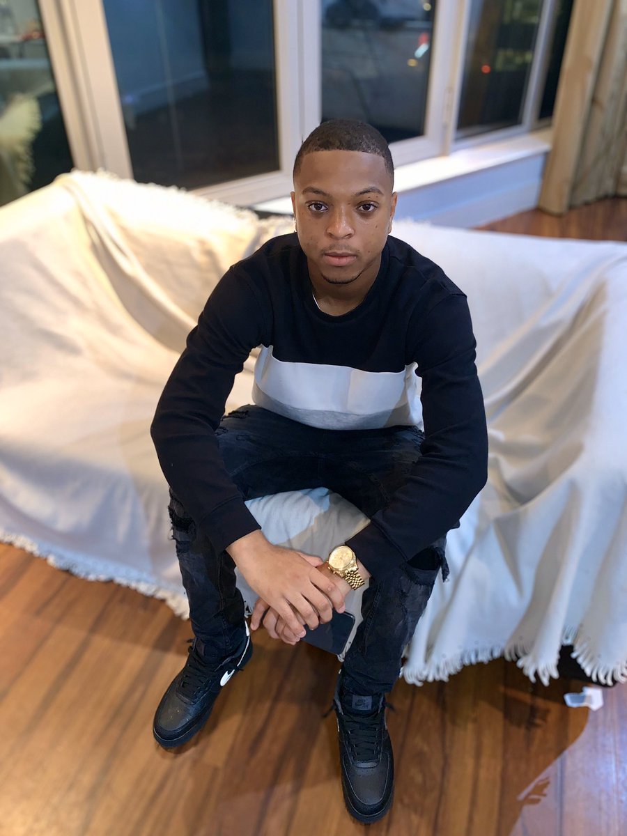 Deshon_Xi's tweet photo. 📸 https://t.co/pgC1SWCTGK