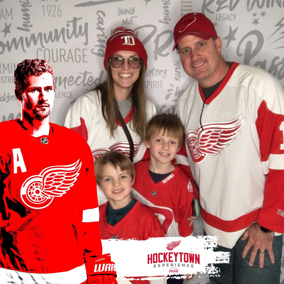 MNM7130's tweet photo. Let’s go, Red Wings! #myhockeytown https://t.co/YYjoYy9bPI